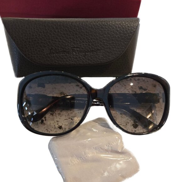 Salvatore Ferragamo Accessories - Salvatore Ferragamo Women’s Sunglasses – SF658SL 214 135 – New